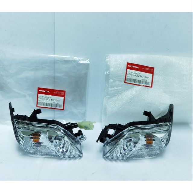 WINKER ASSY,R & L FR-DREAM 110 FI