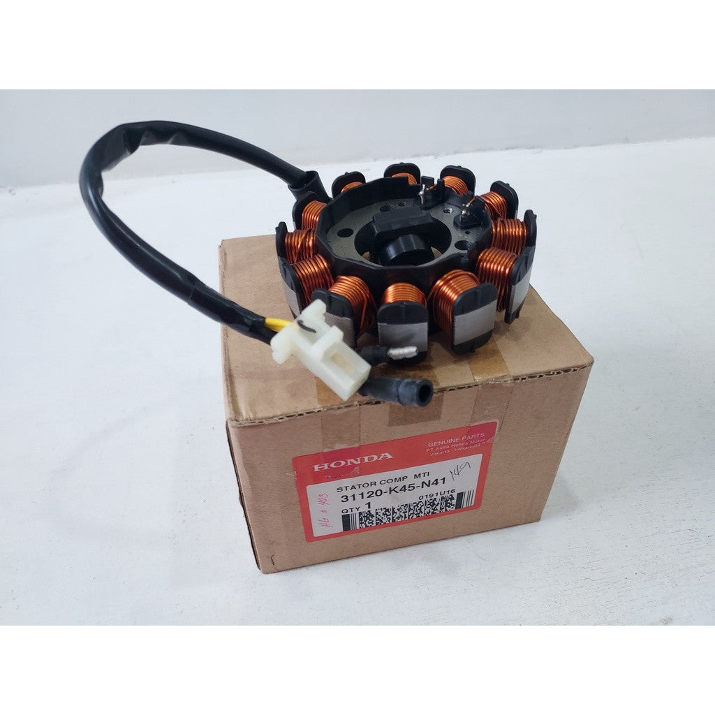 31120-K45-N41-STATOR COMP-CBR150R