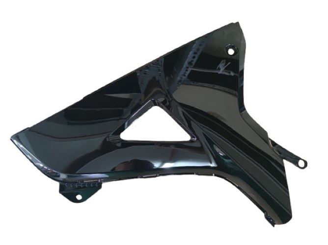 COVER,R MAIN PIPE SIDE * NH-A69P* PEARL MAGELLANIC BLACK (WAVE 110DX) - DISK BRAKE