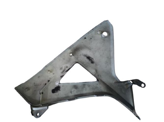 COVER,L MAIN PIPE SIDE *NH-A95M* SWORD SILVER METALLIC (WAVE 110S) - DRUM BRAKE