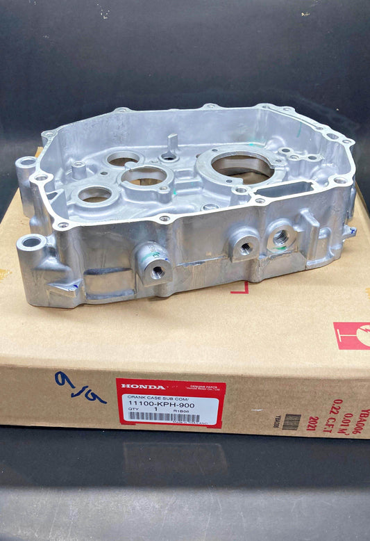 CRANKCASE,R-WAVE125-E