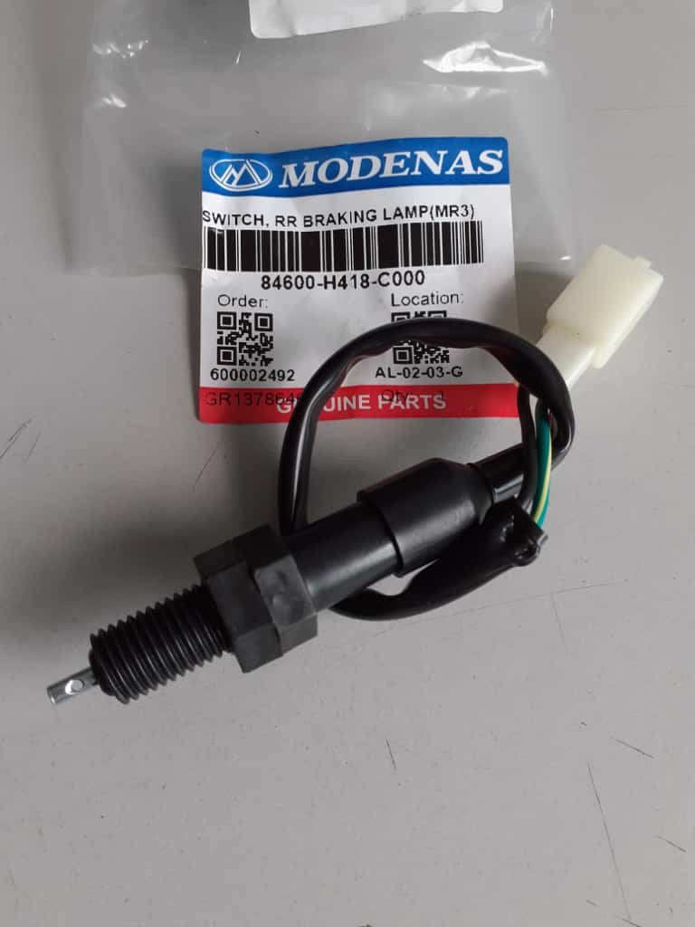 SWITCH,RR BRAKING LAMP(MR3)