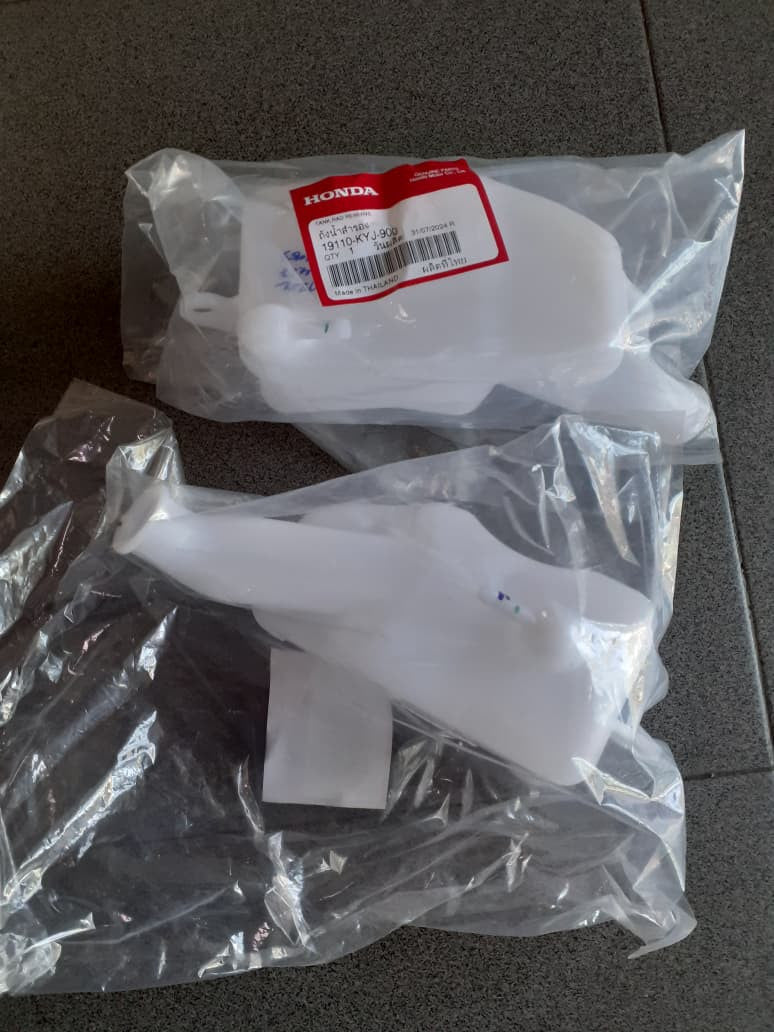 TANK,RADIATOR RESERVE-CBR250R