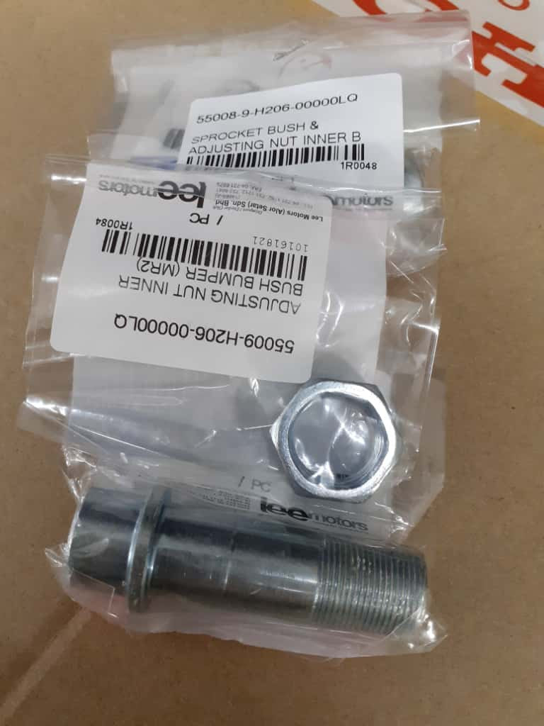 SPROCKET BUSH & ADJUSTING NUT INNER BUSH BUMPER (MR2)