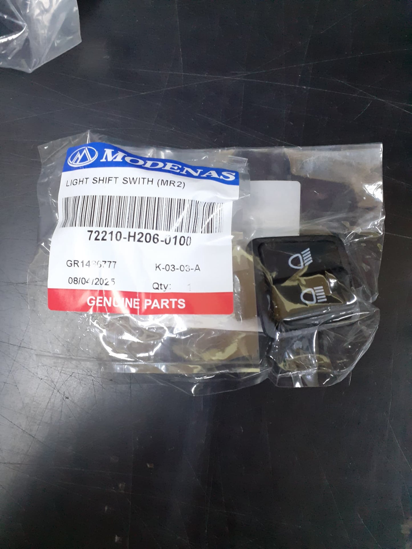 LIGHT SHIFT SWITCH (MR2)