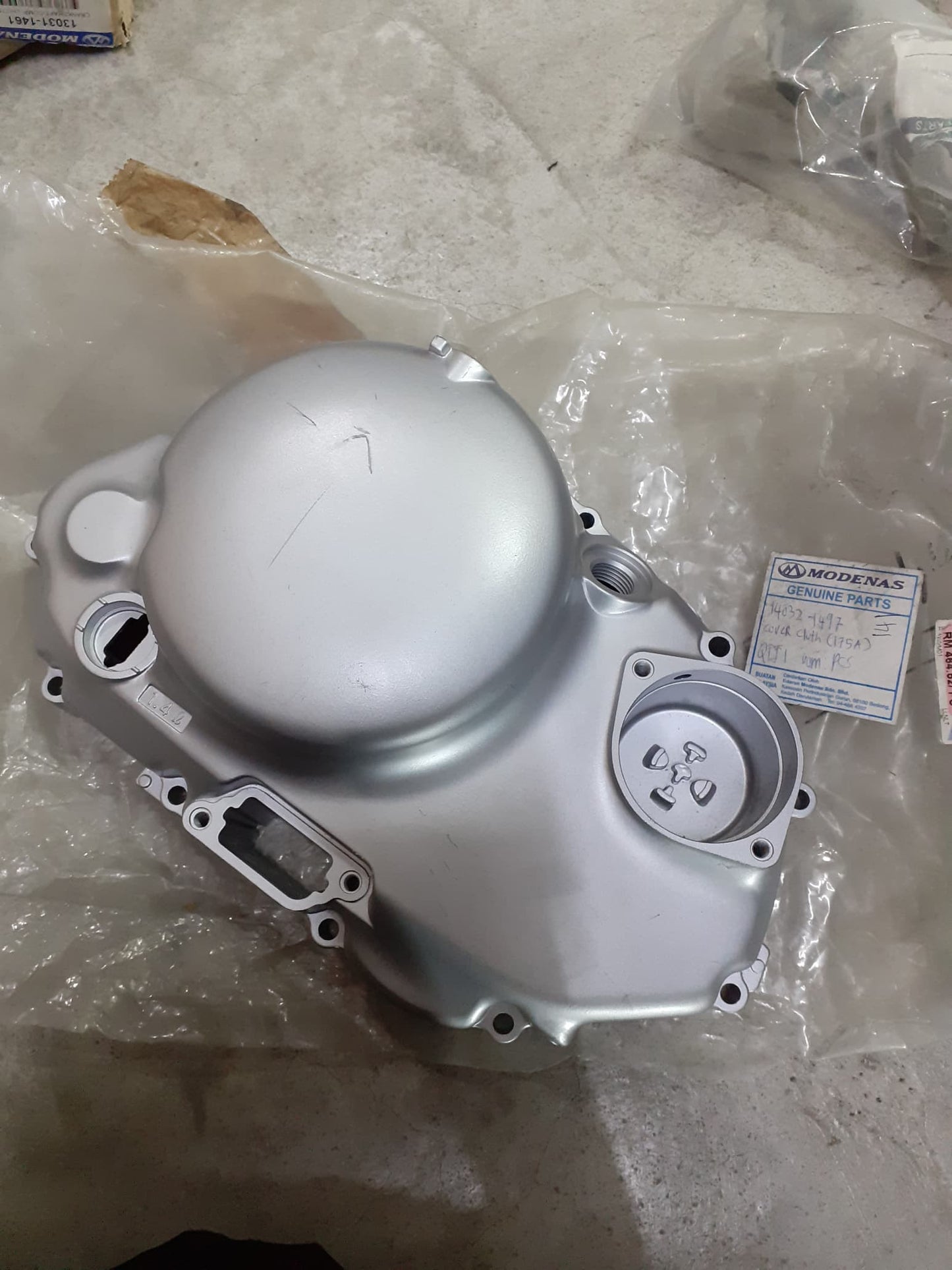 COVER-CLUTCH(175A)