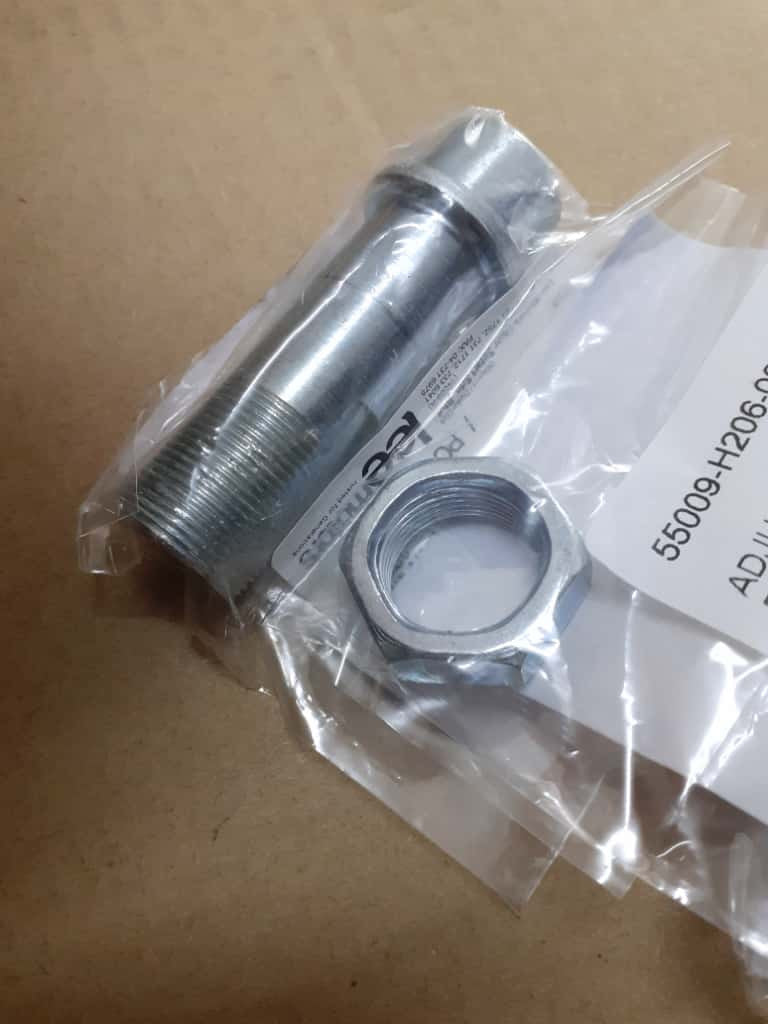 SPROCKET BUSH & ADJUSTING NUT INNER BUSH BUMPER (MR2)