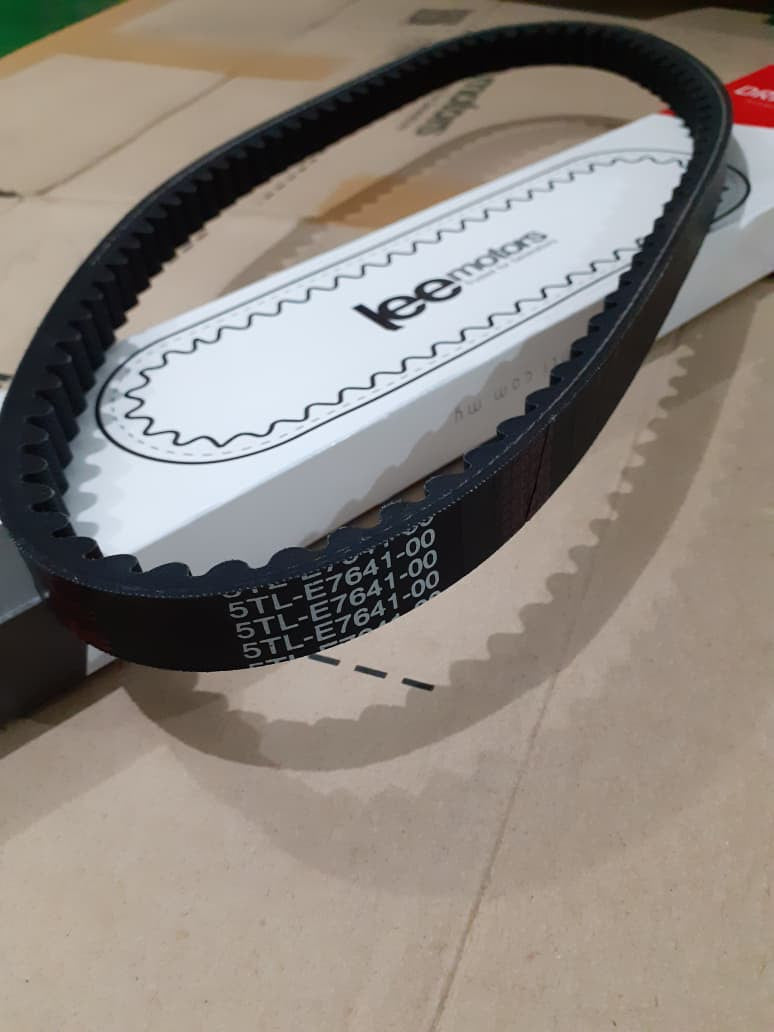 5TL-E7641-01-LEE-V BELT - EGO S (2007 SEP)