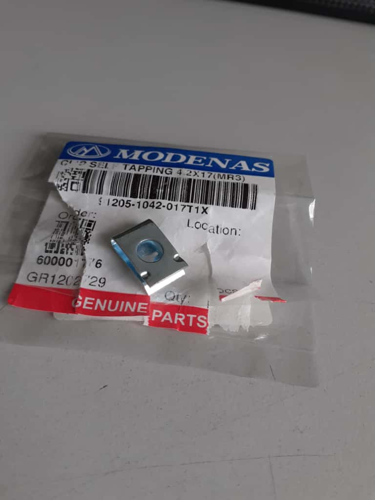 CLIP,SELF TAPPING 4.2X17(MR3)