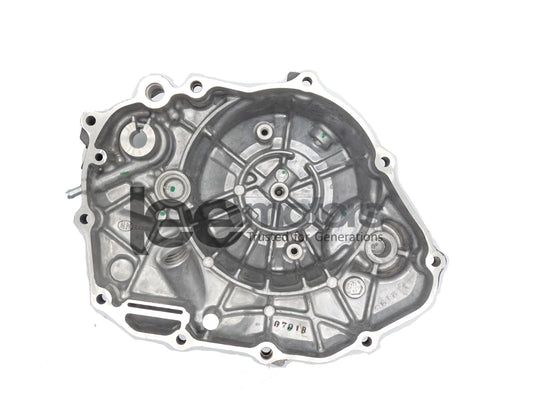 COVER COMP,R CRANKCASE (RS150R V4)