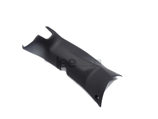R LOWER HANDLE COVER  (E2)